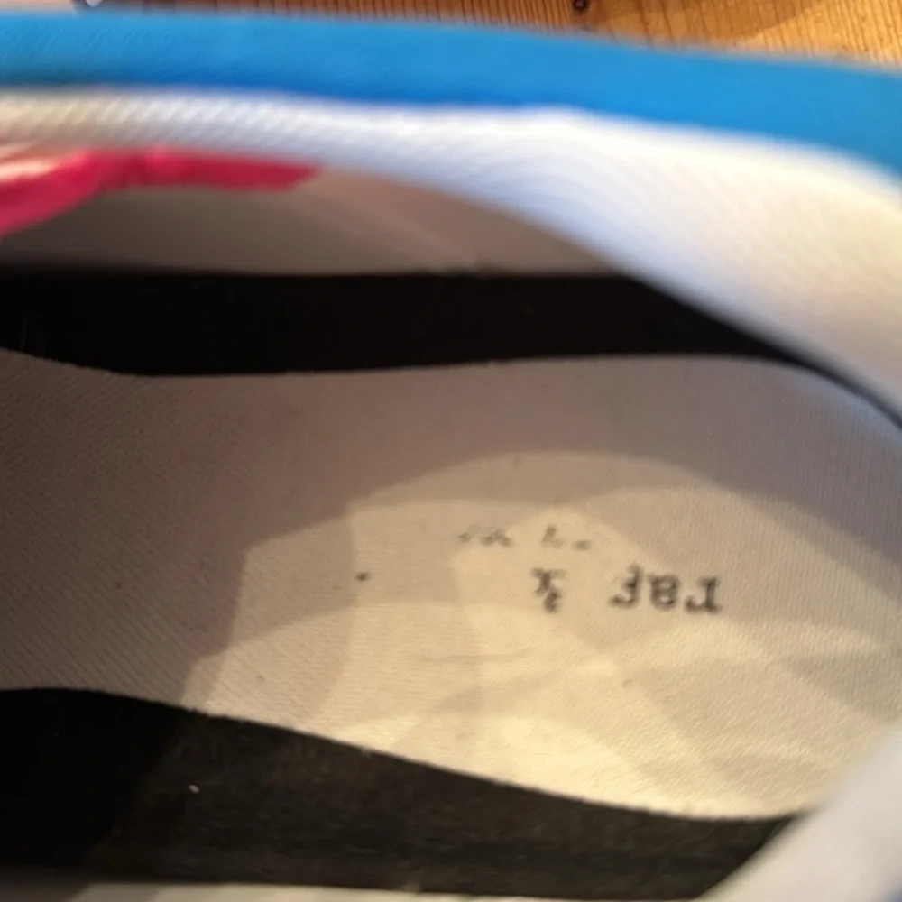 rag & bone New York Women Retro Runner 2.0 Sneakers White Pink Multi sz 8